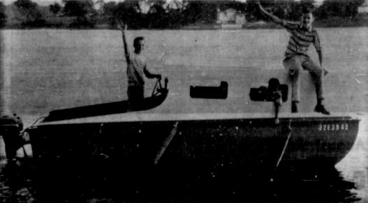 Wee Arc Boat